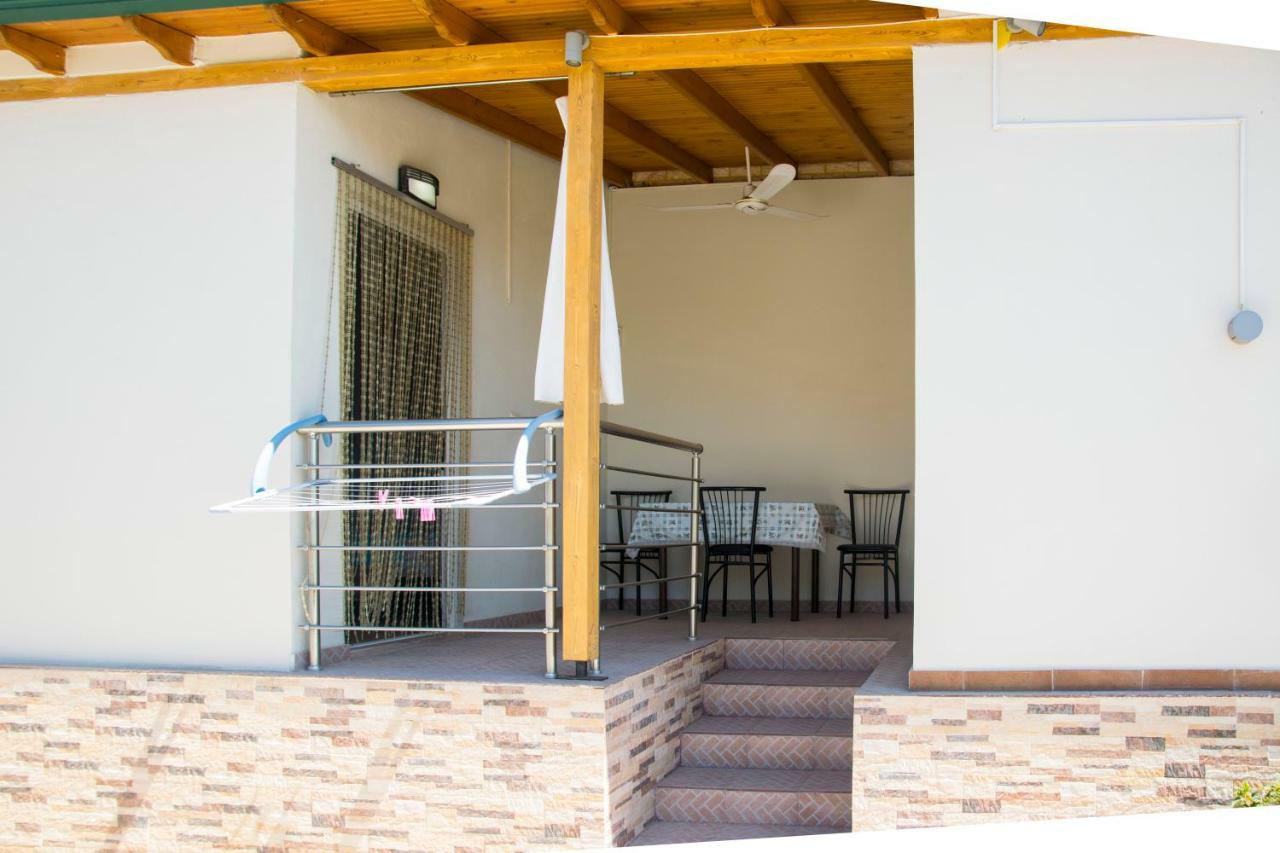 Villa Filimon Vrasná エクステリア 写真